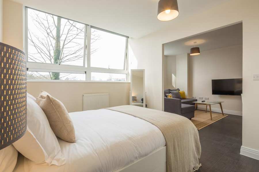 Stevenage Shortlet Apartments Looking-for-affordable-apartments-in-Stevenage.-Why-not-book-our-Stevenage-Shortlet-Apartments.-Call-Urban-Stay-for-great-rates.