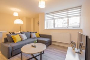 Stevenage Shortlet Apartments Hertfordshire avilable Now! Book Corporate Serviced Accommodation in Stevenage today! Parking, Wifi, 5* Service,All bills incl | Urban Stay