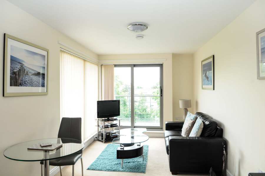 Cotham Lawn Apartments Serviced Apartments - Bristol | Urban Stay