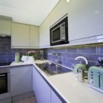 Looking for affordable accommodation in Kingston or Hampton Court! Why not book our lovely Hampton Court Apartments. Call today for great rates. | Urban Stay