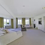 Looking for affordable accommodation in Kingston or Hampton Court! Why not book our lovely Hampton Court Apartments. Call today for great rates. | Urban Stay