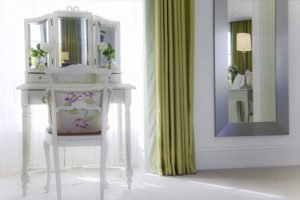 Looking for affordable accommodation in Kingston or Hampton Court! Why not book our lovely Hampton Court Apartments. Call today for great rates. | Urban Stay