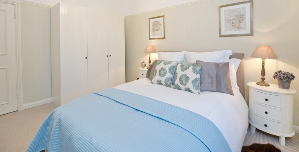 Looking-for-cosy-apartments-in-Richmond?-why-not-book-our-lovely-Richmond-Luxury-Apartments-at-St-Margrets?-call-Urban-Stay-today-for-great-rates.