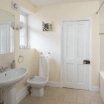 Book Serviced Accommodation Southwark in Central London! Short Let Apartments near London Bridge with Free Wifi & Fully equipped Kitchen! 02086913920