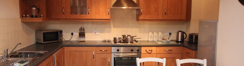 Self-Catering Accommodation Newcastle UK available Now! Book Serviced Apartments in Gosforth Newcastle near Golf Clubs! Book now - Cheaper than a Hotel!
