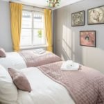 Serviced Accommodation Central London |Stylish Short Let Apartments | Free Wifi | Fully Equipped Kitchen | Private Balcony |0208 6913920| Urban Stay