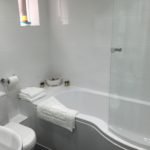 Serviced Accommodation Hertfordshire available now! Book cheap Short Let Apartments in the heart of Harpenden with 24/7 check-in, Courtyard Garden & Fully equipped Kitchen now!