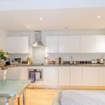 Looking for affordable accommodation in Victoria? why not book our lovely Victoria Serviced Accommodation at Howick Place. Call today for great rates.