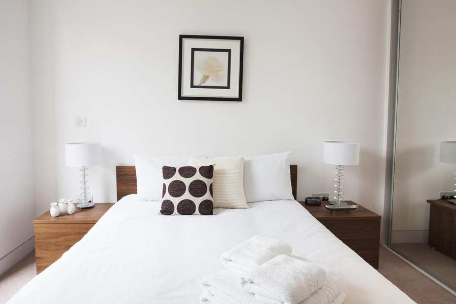 Old Street Corporate Accommodation Looking-for-affordable-accommodation-in-the-City?-why-not-book-our-lovely-Old-Street-Corporate-Accommodation.-Call-us-today-for-great-rates.