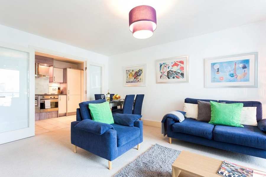 Vauxhall Corporate Apartments Looking-for-affordable-accommodation-in-Vauxhall?-why-not-book-our-Vauxhall-Corporate-Apartments-at-St-Georges-Wharf.-Call-today-for-great-rates.