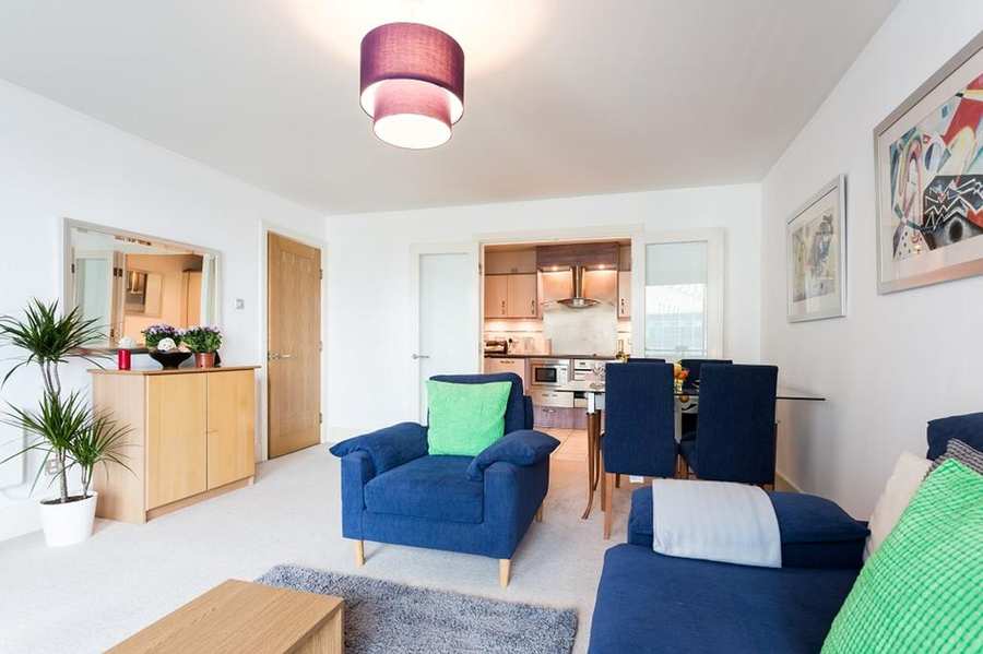 Vauxhal Corporate Apartments Looking-for-affordable-accommodation-in-Vauxhall?-why-not-book-our-Vauxhall-Corporate-Apartments-at-St-Georges-Wharf.-Call-today-for-great-rates.