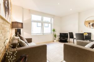 Farringdon Serviced Apartments London available now! Book Serviced Accommodation near Barbican, Old Street & Holborn at Low Cost! Call today: 0208 691 3920