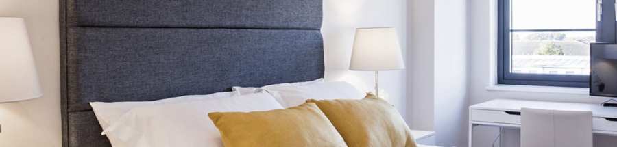 Serviced Accommodation Farnborough,UK – Wessex Court Apartments| Urban Stay Serviced Accommodation in Farnborough|Short Let Apartments |Free Wifi | Fully Equipped Kitchen & Free Parking | Book Today | Urban Stay