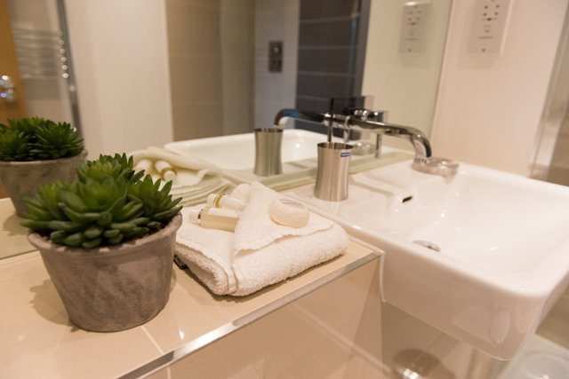 Cambridge Junction Apartments Looking-for-affordable-accommodation-in-Cambridge?-why-not-book-our-lovely-Cambridge-Junction-Apartments-near-Cambridge-Station?-call-today-for-great-rates.