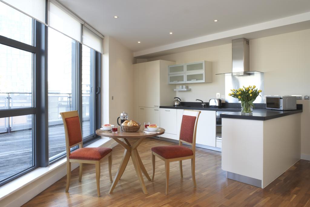 Kensington-Corporate-Apartments-Central-London-|Stylish-Short-Let-Apartments-|-Free-Wifi-|-Fully-Equipped-Kitchen-|-|0208-6913920|-Urban-Stay
