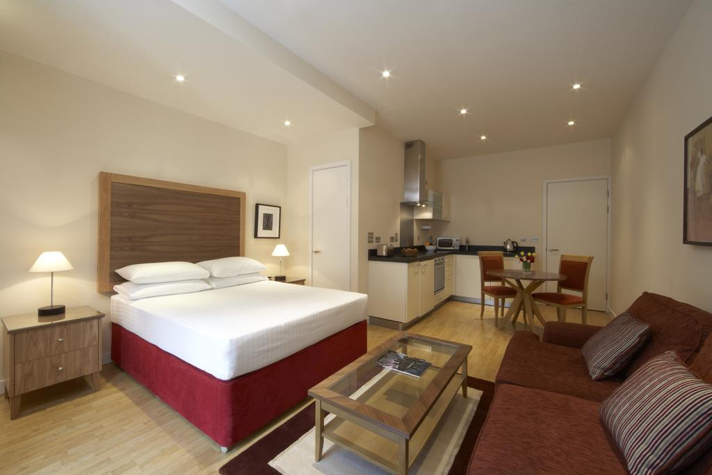 Kensington-Corporate-Apartments-Central-London-|Stylish-Short-Let-Apartments-|-Free-Wifi-|-Fully-Equipped-Kitchen-|-|0208-6913920|-Urban-Stay