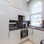 Serviced Accommodation Paddington in Central London | 5 Star Short Let Apartments near Hyde Park | Lift, Aircon, 24h Reception | Urban Stay