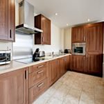 Close Kitchen