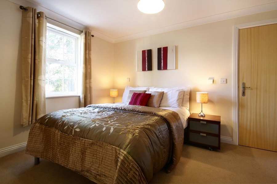 St. Michael’s House Accom Serviced Apartments - Newbury | Urban Stay