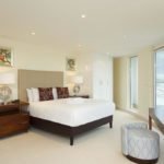 Canary Wharf Executive Aparthotel - Trinity Tower | Corporate Apartments | Floor to Ceiling Windows | Fully Equipped Kitchen |0208 6913920| Urban Stay