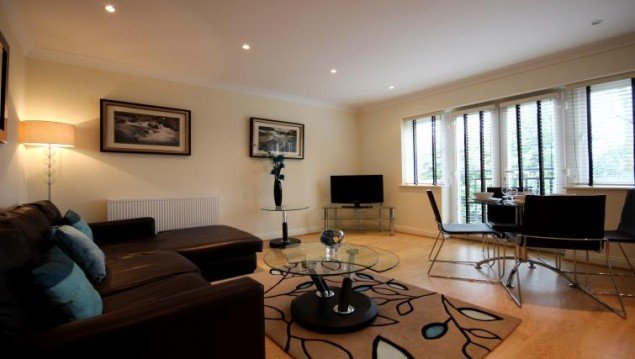 Netherby Gardens Accommodation Serviced Apartments - Bracknell | Urban Stay