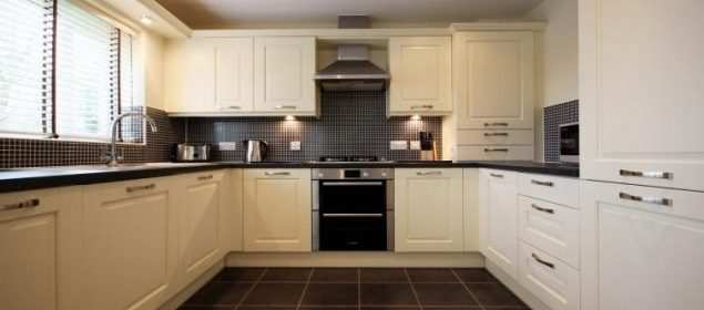 Thames Valley Serviced Accommodation | Comfortable Short Let Apartments | Free Wifi | Fully Equipped Kitchen | Flat Screen TV |0208 6913920| Urban Stay Thames Valley Serviced Accommodation | Comfortable Short Let Apartments | Free Wifi | Fully Equipped Kitchen | Flat Screen TV |0208 6913920| Urban Stay