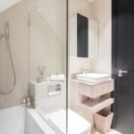 Luxury Holiday Rentals in Isleworth near Richmond, River Thames & Heathrow. Stylish 3-bed home perfect for business travellers & holidaymakers