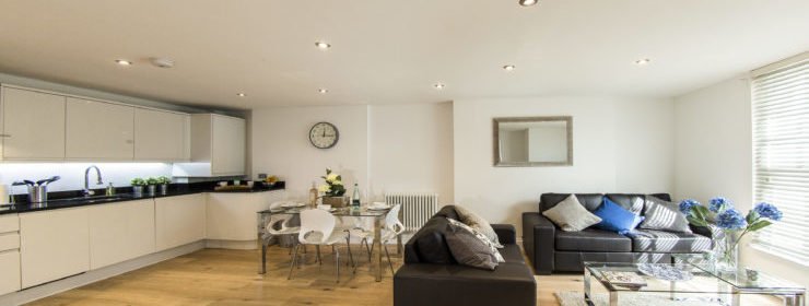 Finchley Serviced Apartments, North London – Corporate Accommodation Available Now! Book Cheap Corporate Apartments with Complimentary Parking |Urban Stay