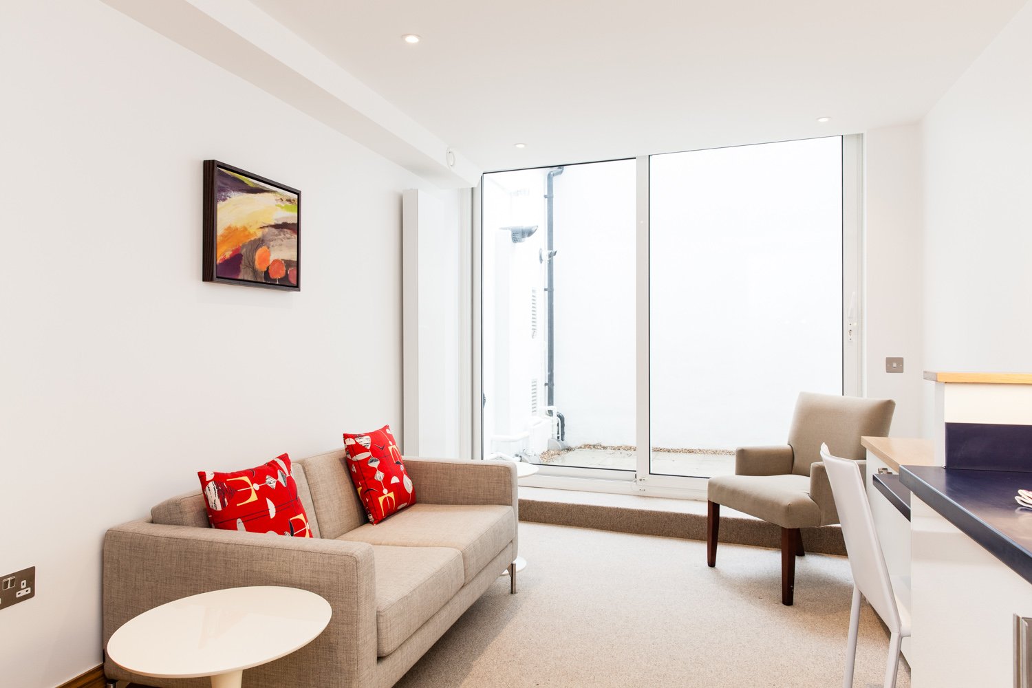 Serviced-Apartments-Covent-Garden---Willoughby-Street-Available-Now!-Book-Cheap-Serviced-Apartments-in-the-heart-of-Central-London-I-Free-Wi-Fi-|-Urban-Stay
