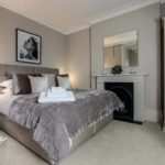 Short-Let Richmond Apartment, London - Number 9 Accommodation Available Now! Book Corporate Serviced Apartments in West London! Free Wifi & Private Balcony