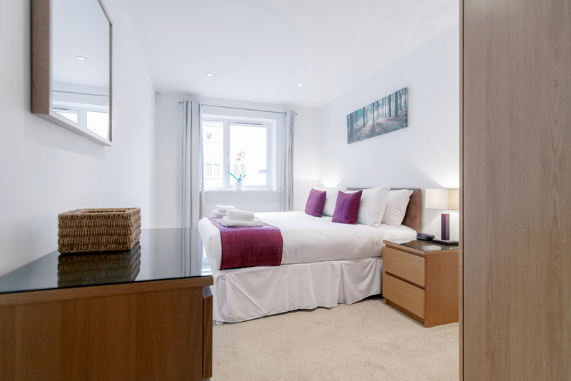Guildford-Serviced-Accommodation-|-Corporate-Accommodation-|-Serviced-Apartments-|-Award-Winning-Quality-Accredited-|-BOOK-NOW-|-Urban-Stay