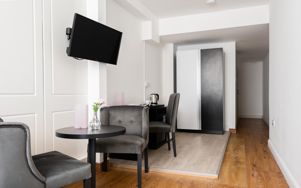 Shoreditch-Shortlet-Apartments---Central-Hoxton-Shoreditch-Apartments-Available-Now!-Book-Cheap-Serviced-Apartments-In-London-with-Free-Wi-Fi-&Free-Parking!