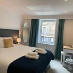 Discover comfort & convenience at Tolbooth Apartments Glasgow. Modern amenities & nearby attractions at Scotland serviced accommodation. | Urban Stay