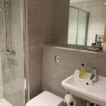 Discover comfort & convenience at Tolbooth Apartments Glasgow. Modern amenities & nearby attractions at Scotland serviced accommodation. | Urban Stay