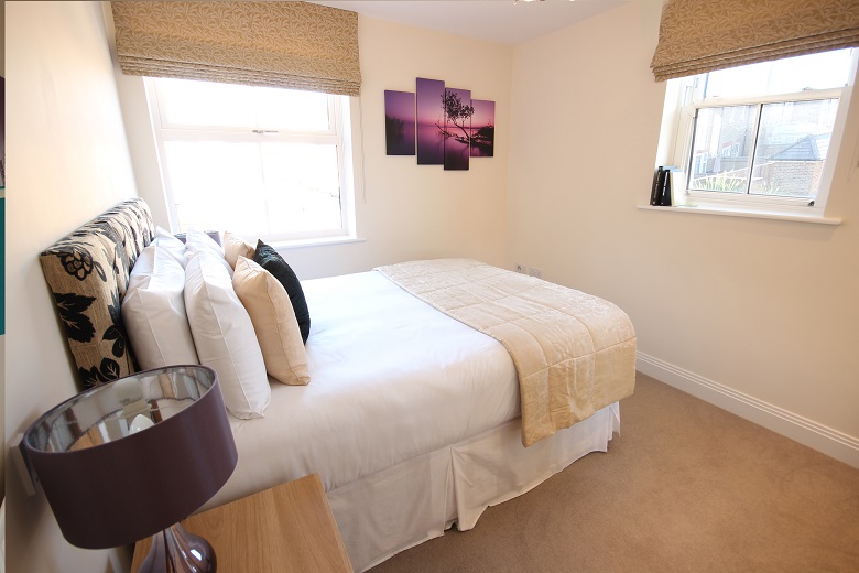 The Pavilions Apartments Serviced Apartments - Windsor | Urban Stay