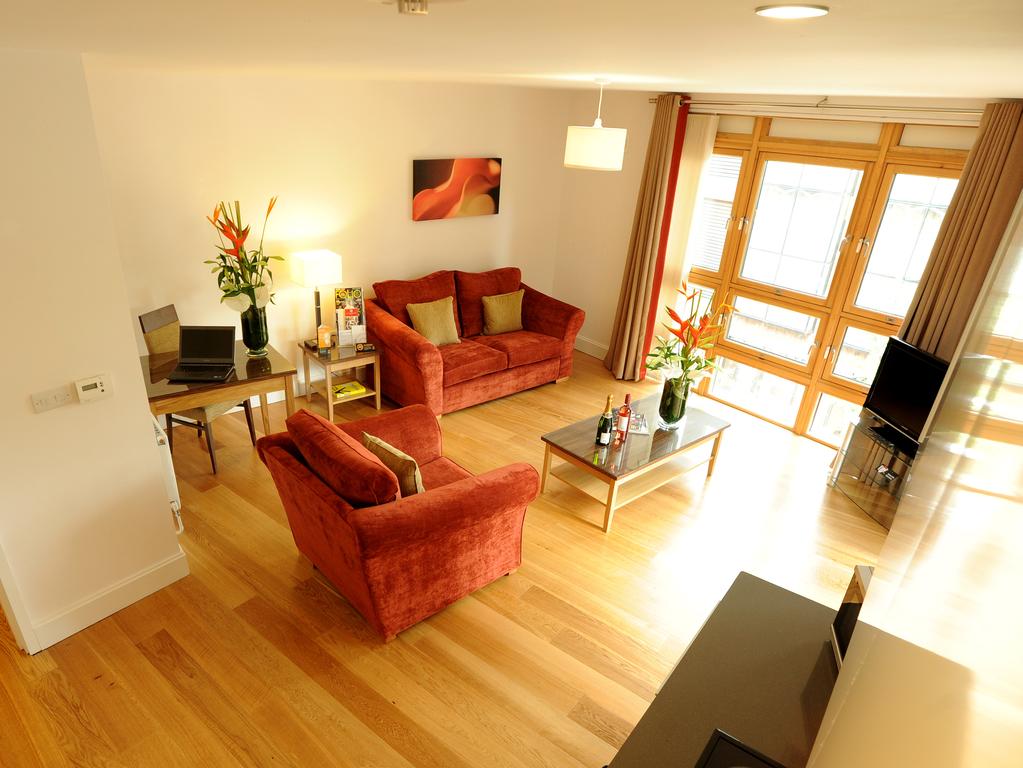 Bristol Serviced Accommodation - Cabot Circus Serviced Apartments UK - Corporate Short Lets - Urban Stay 3