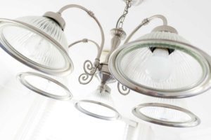 Book West End Corporate Accommodation - A short walk away from Little Venice Canal. Easy transport access, spacious living quarters & Weekly housekeeping!