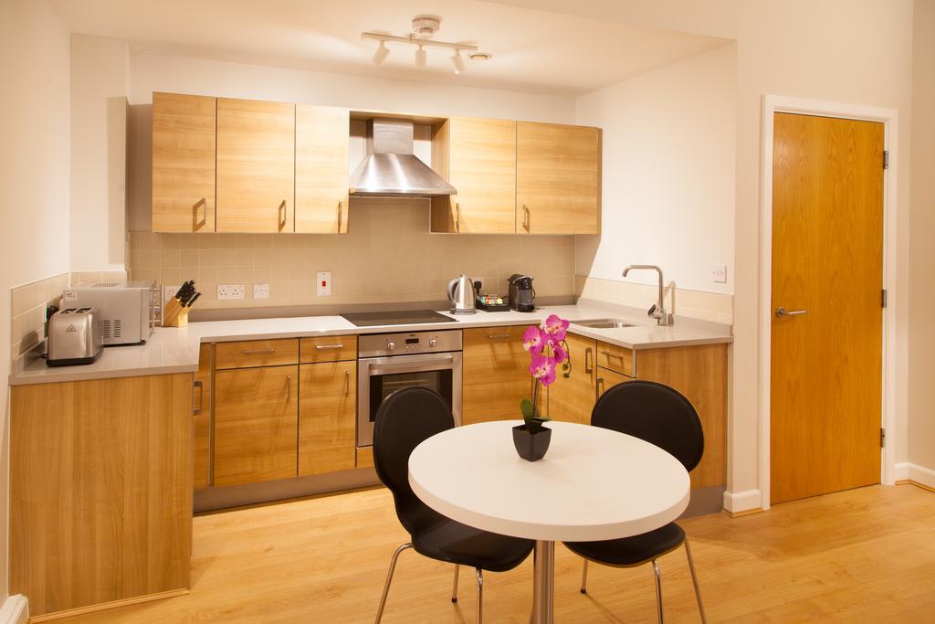 Glasgow-Aparthotel---Olympic-House-Serviced-Accommodation-Central-Glasgow---Luxury-Short-Let-Apartments---Urban-Stay-8