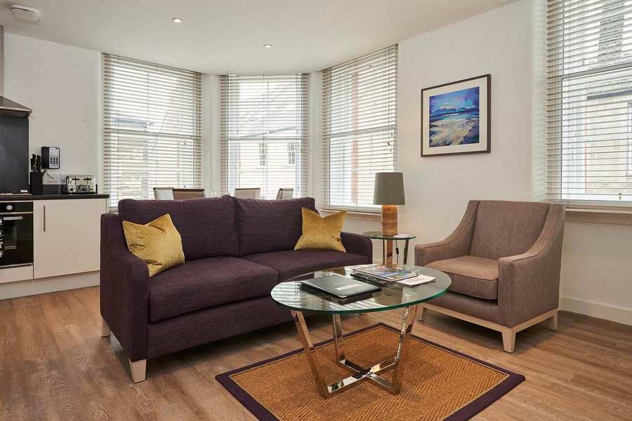 Corporate Accommodation Edinburgh - Braid Serviced Apartments Available now ! Book Edinburgh Serviced Apartments for Long & Short Lets! Freeview TV & WiFi