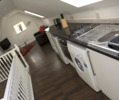 Aberdeen Serviced Apartments - The Lodge Apartments Near Aberdeen City Centre - Urban Stay 4