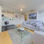 Apartments in Finzels Reach-cheaper-than-a-hotel-in-Bristol Urban Stay 11