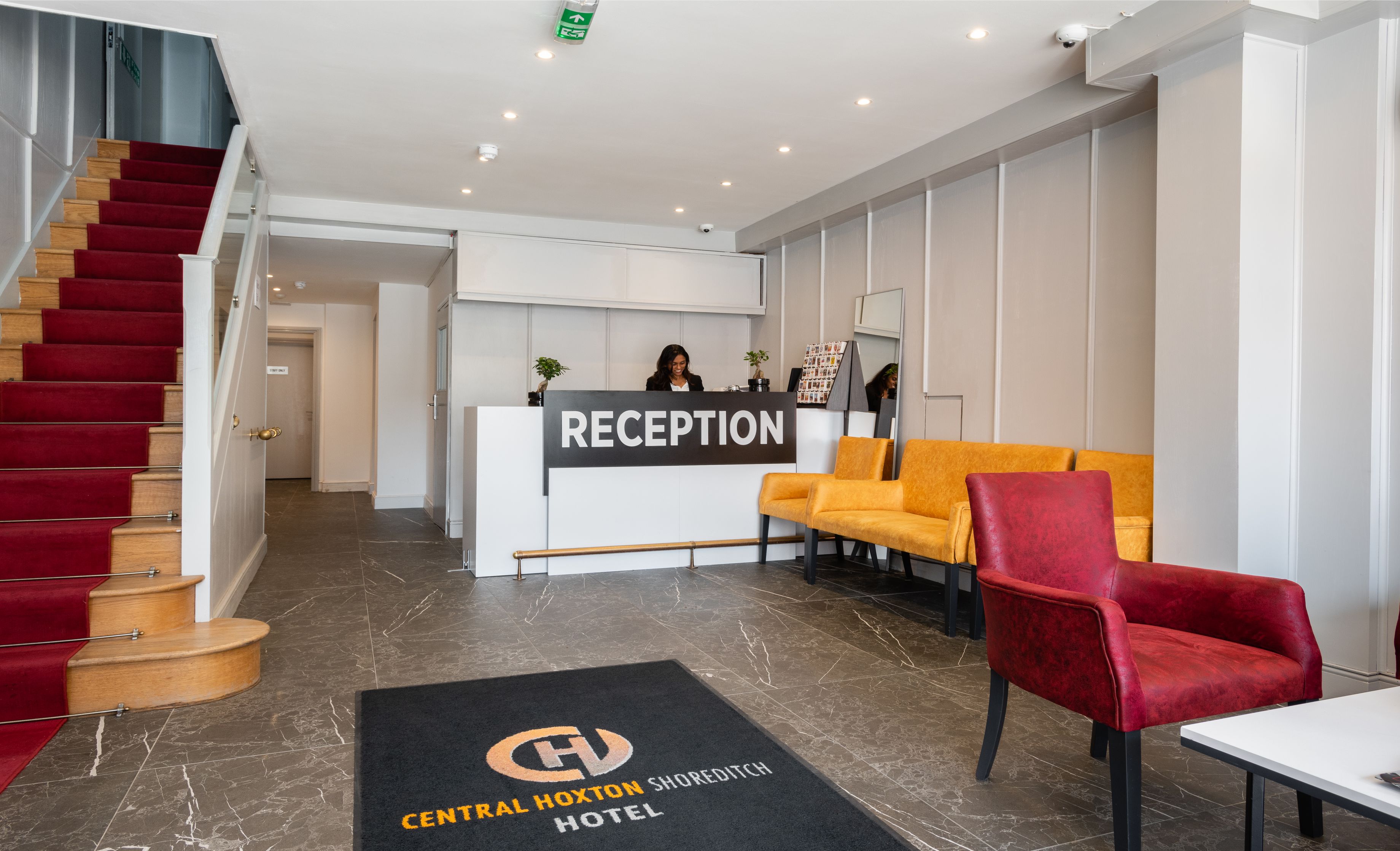 Central-Hoxton-Shoreditch-Aparthotel-East-London---Cool-Serviced-Apartments-London-All-Bills-Incl,-Wifi,-24h-Reception,-Aircon,-Lift-Access,-Breakfast---Urban-Stay-2