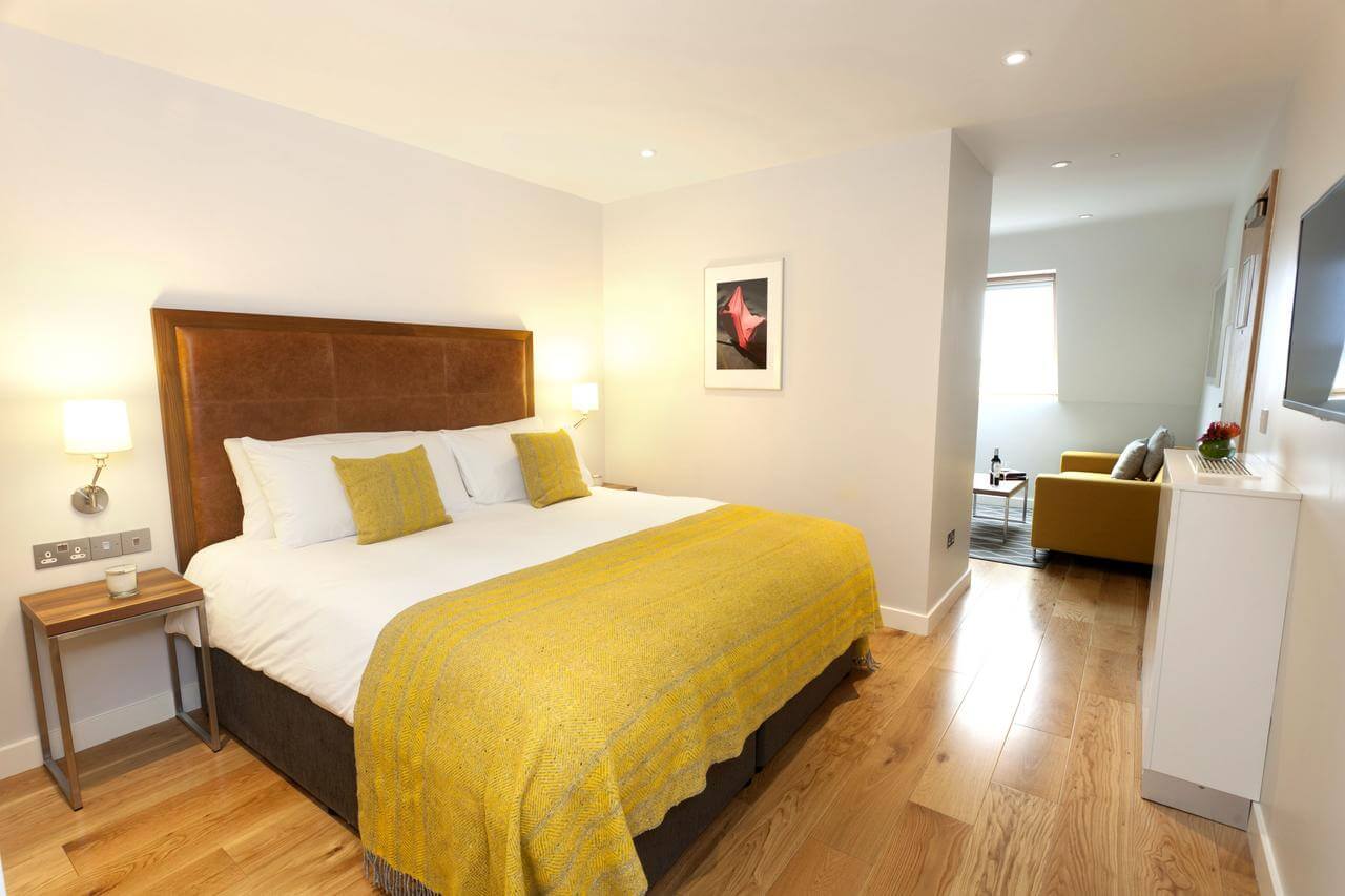 Dublin-Serviced-Accommodation---Ballsbridge-Serviced-Apartments-Ireland---Cheap-Corporate-Accommodation-with-Parking,-Reception-&-Wifi-|-Urban-Stay