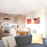 Newcastle Aparthotel - Berkshire Serviced Apartments UK - Cheap Short Let Accommodation in Newcastle with 24h Reception, Wifi, Lift Access, Parking | Urban Stay