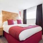 Newcastle Aparthotel - Berkshire Serviced Apartments UK - Cheap Short Let Accommodation in Newcastle with 24h Reception, Wifi, Lift Access, Parking | Urban Stay