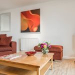 Newcastle Aparthotel - Berkshire Serviced Apartments UK - Cheap Short Let Accommodation in Newcastle with 24h Reception, Wifi, Lift Access, Parking | Urban Stay