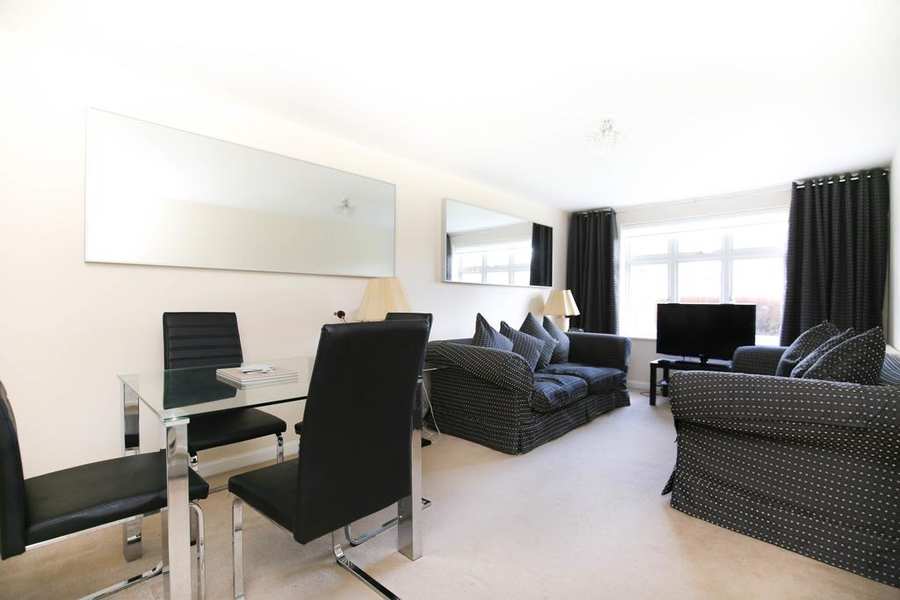 Tynemouth Serviced Apartment Malvern Road Accommodation UK Urban Stay