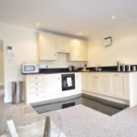 Short Let Apartments Windsor, UK  - Guards View - Book Pet-Friendly Luxury Serviced Apartments near Windsor Castle with Parking & Free WiFi I Urban Stay
