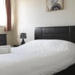 Short Let Apartments Windsor, UK  - Guards View - Book Pet-Friendly Luxury Serviced Apartments near Windsor Castle with Parking & Free WiFi I Urban Stay