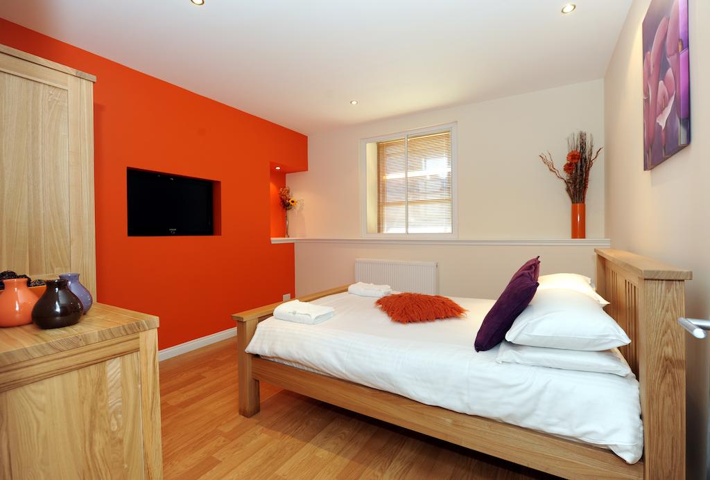 Aberdeen-Serviced-Aparthotels---City-Centre-Apartments-Dee-Street-UK---Urban-Stay-6